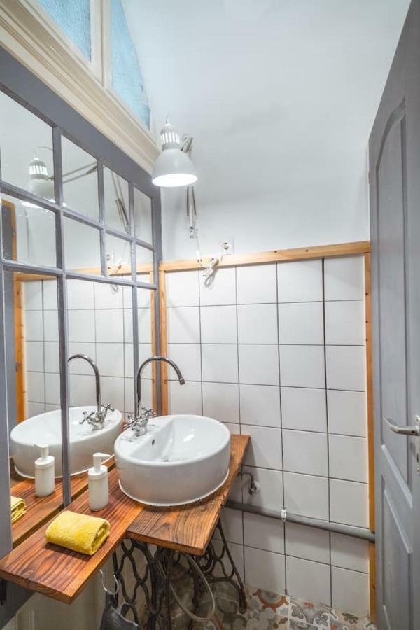 A Szoba Apartman Pecs Exterior photo
